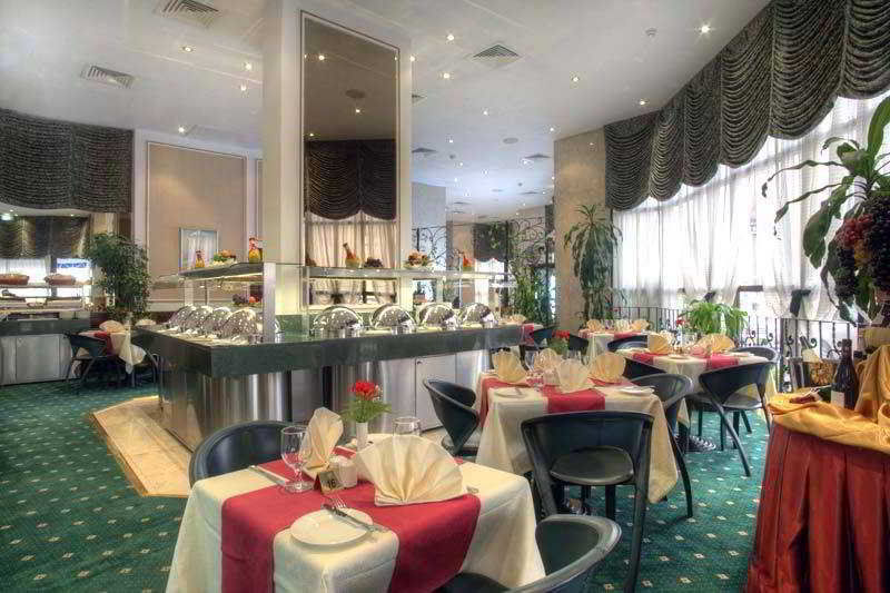Al Diar Dana Hotel Abu Dhabi Exterior photo